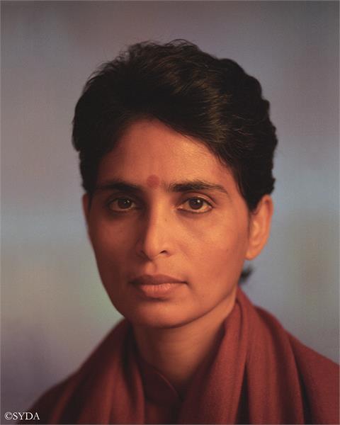 PHOTO Gurumayi - 837 Series